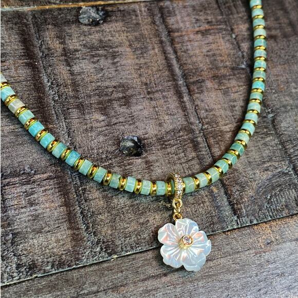 NEW FP x Luna Norte Mother Of Pearl & Amazonite Necklace - Picture 8 of 14